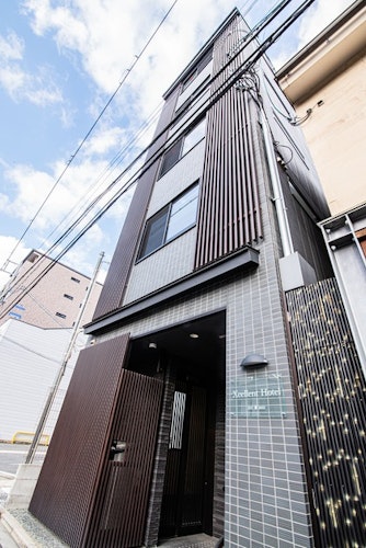 エクセレントホテル ^