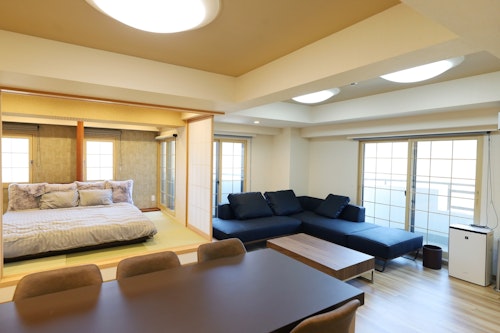 札幌市定山渓天然温泉付別荘”ＭＯＬＩＮ７０２”－札幌国際スキー場まで２０分－／民泊