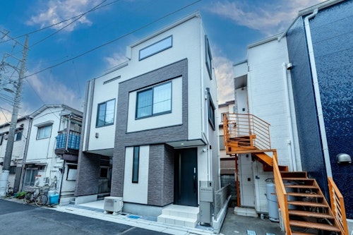 新築戸建／駅徒歩７分／浅草１０分／１２名　＾