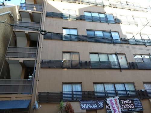 歌舞伎町二丁目　東新宿駅２分　超便利　試合や大会　合宿、練習　ライブ　イベント／民泊