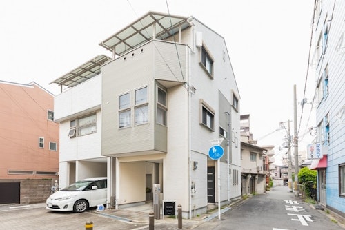 THE LEAVES MON RESORT 一軒家貸切駐車場付/民泊