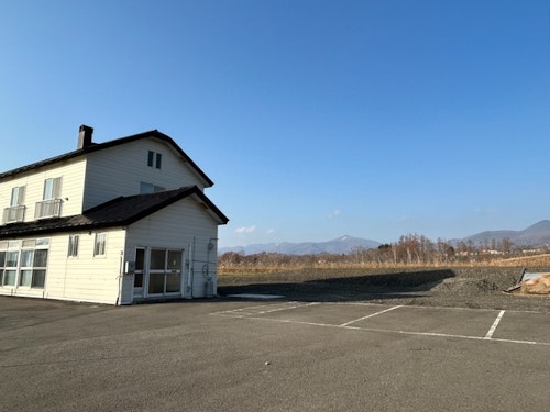 日の出ランド ^