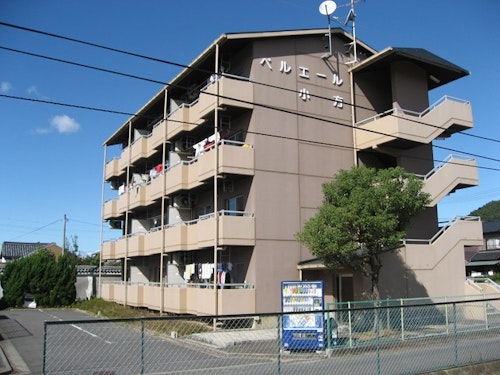 ２ＤＫ（定員４名）ベルエー小方北棟２階２１１号　＾