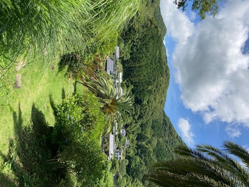 キンタ・ガーデン ^