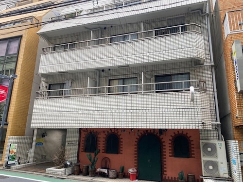 ＴＲＡＶＥＬＥＲＺ　ＡＫＡＳＡＫＡ　３０２／民泊