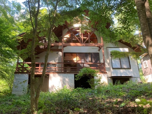 八ヶ岳ヴィラ・FOREST&DOG ^