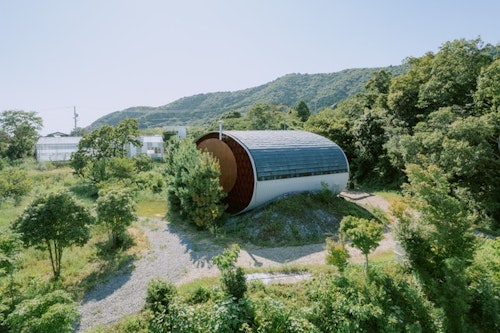 CORRUGATED HOUSE/民泊