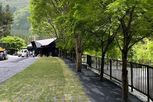 ウッドルーフ奥秩父オートキャンプ場 ^