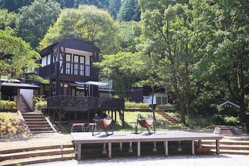 グランピングKAWASAKI懐かしの森 ^