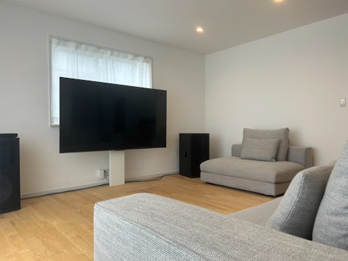 熱海の明るい家Ｓａｌｕｔｏｎ　＾