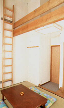 ペンション　童夢（ど〜む）