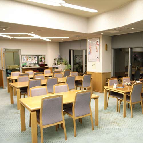 あったまりランド深堀「虹の館」