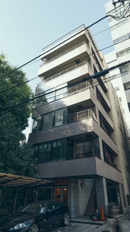 illi Surp Shiba-Park