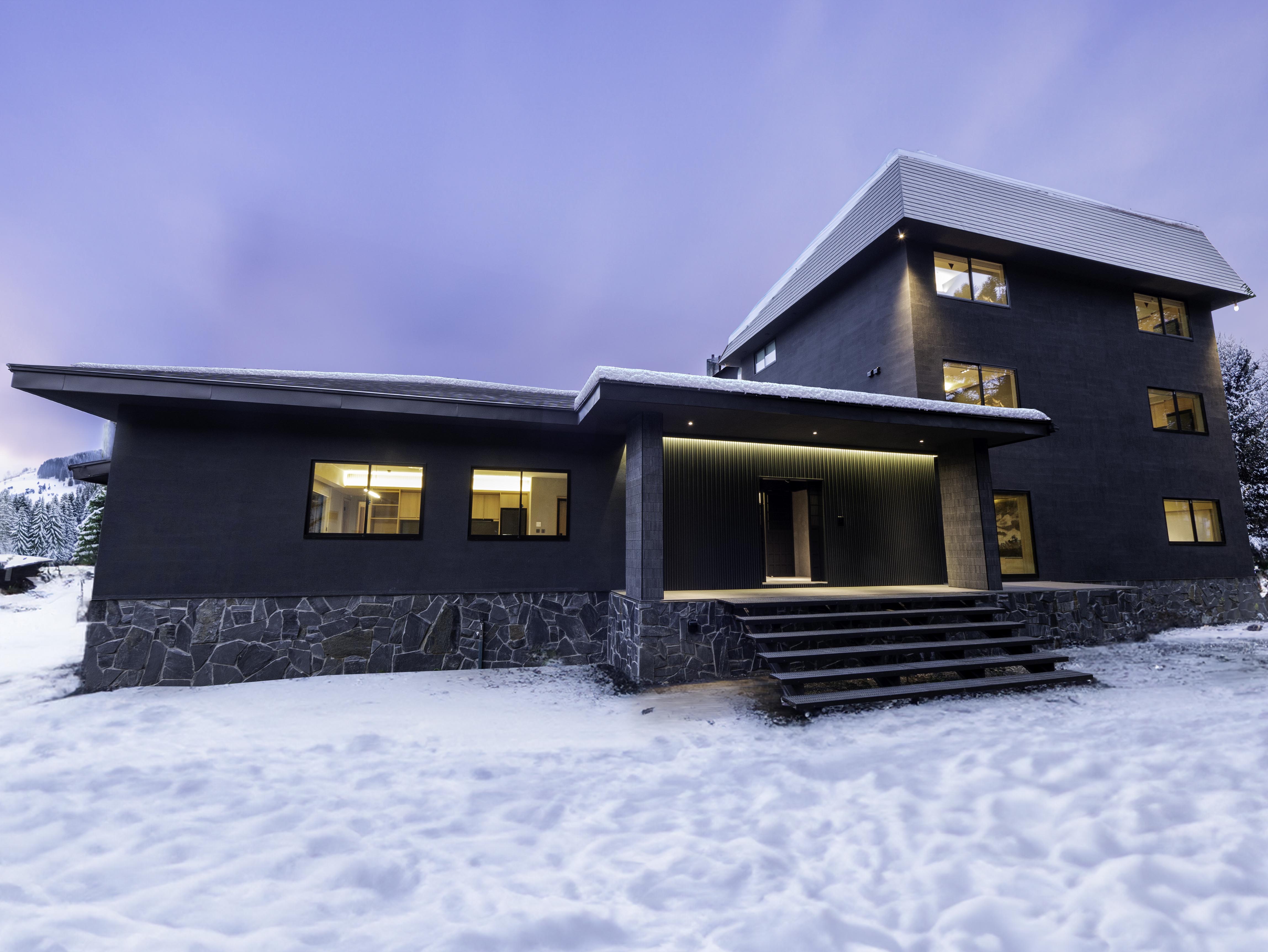 SKI INN HAKUBA IWATAKE