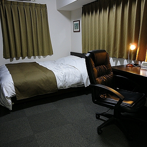 ビジネスホテル　アルファ　イン　長崎