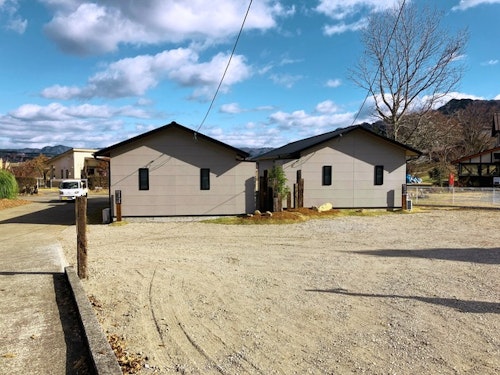 グリーンピーク　＾