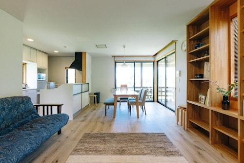 フォレスト24/7 ^