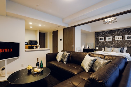 Ｍｏｎｄｏｍｉｏ７０２　－　Ｑ　Ｂｅｄ１　ｗｉｔｈ　ｗｏｒｋｓｐａｃｅ／民泊