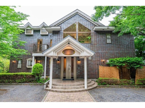 貸別荘 大室山の角 ^