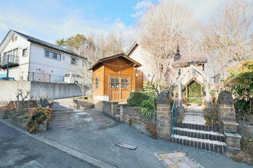 イングリッシュコテージメイハウス ^