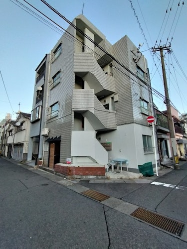 ゲストハウス　マルベリー鹿児島　＾