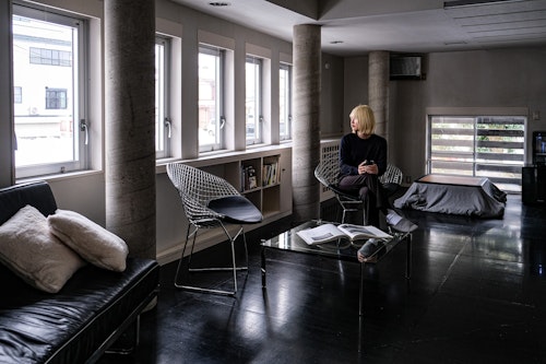 目的を忘れ漂うなステイを。アートに泊まるヴィラ／民泊