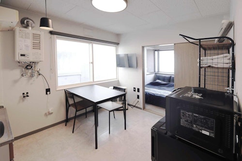 Vivere202〜札幌市地下鉄南平岸駅徒歩3分〜W-bet1/民泊