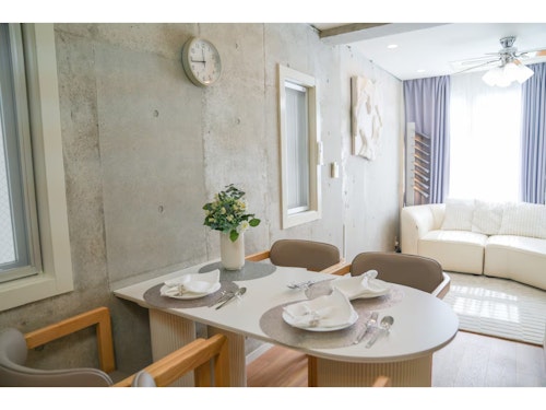 ＭＩＤＬＡＮＤ　ＨＯＴＥＬ　＾