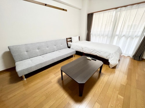 ブルーアイズ中央／民泊