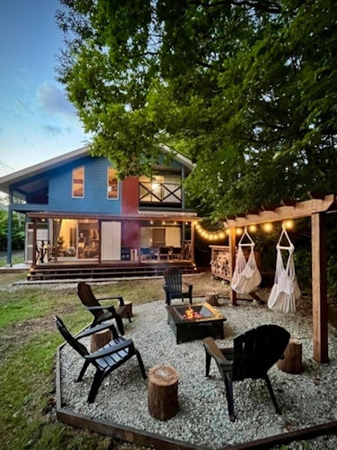 The Blue Moon (Forest 99 3rd) ^