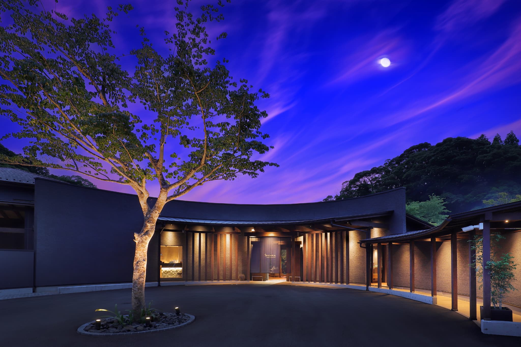 ＳＨＩＮＲＡ　ＹＯＲＯ　ＶＡＬＬＥＹ