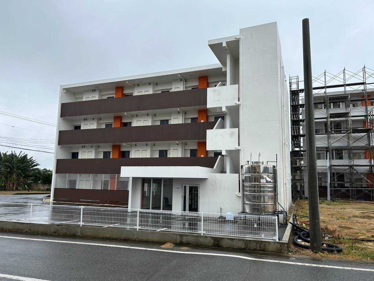 エスポワール与那覇ビル<宮古島>