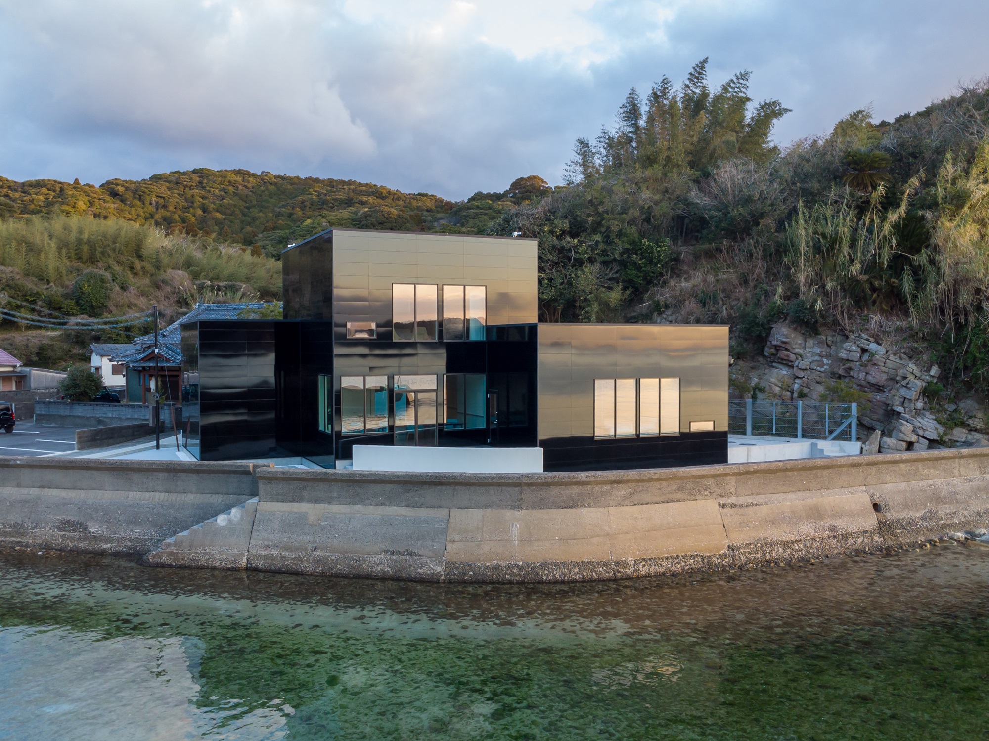 HOTEL 87r<五島・福江島>