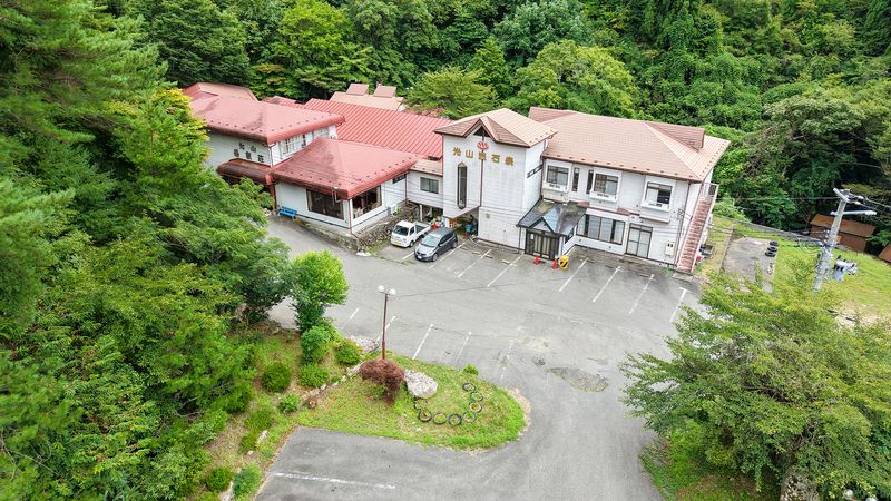 光山温石泉　岳泉荘　（旧　光山温泉岳泉荘）