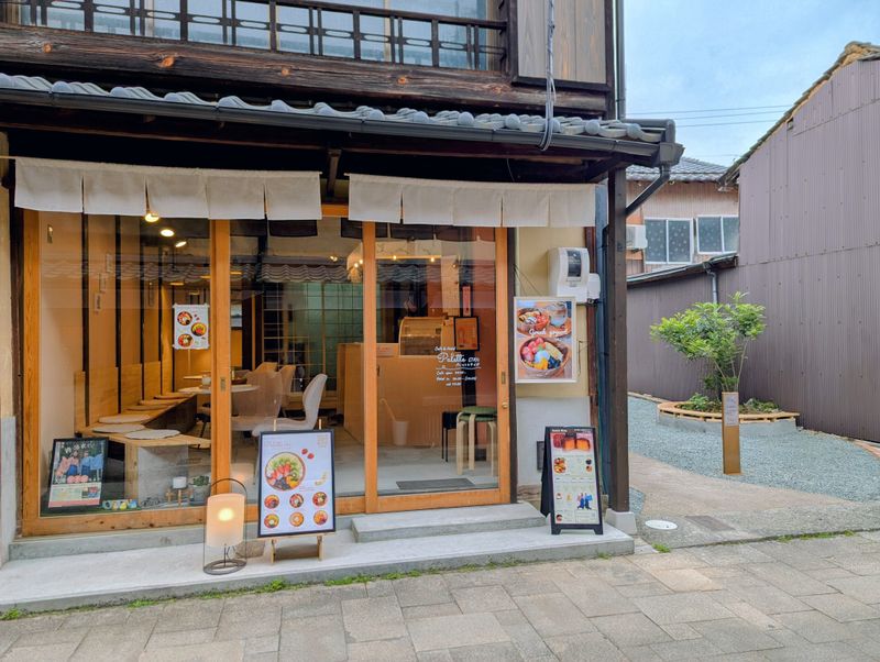 Ｃａｆｅ＆Ｈｏｔｅｌ　Ｐａｌｅｔｔｅ　ＳＴＡＹｓ