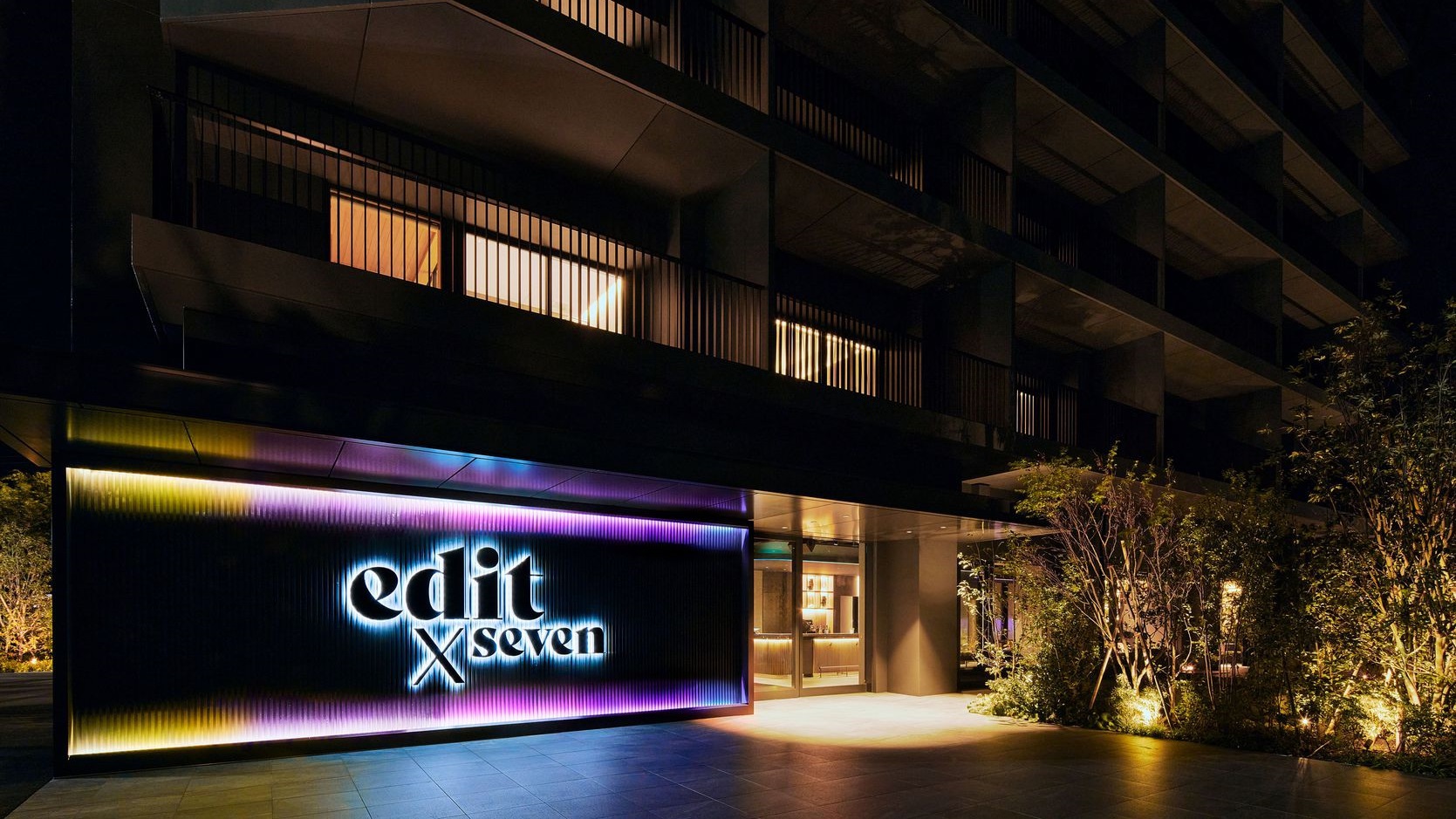 ｅｄｉｔ　×　ｓｅｖｅｎ　富士御殿場