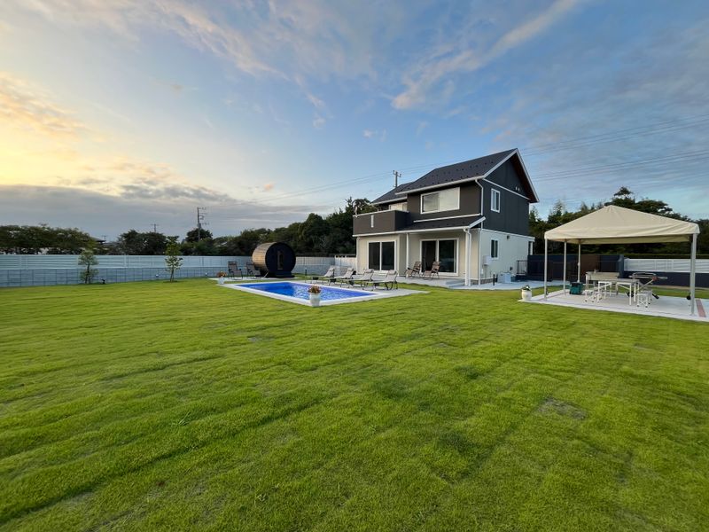 ヴィラ プールモア