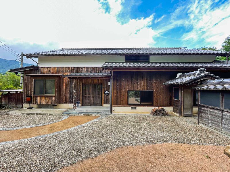 Takeda Base Inn(タケダベイスイン)