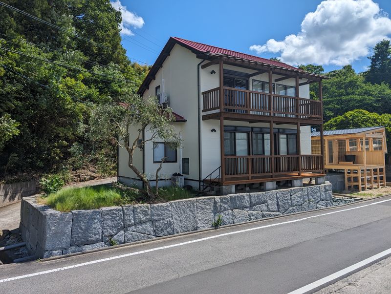 閑　ＳＨＩＺＵＫＡ　ＳＨＩＭＡＮＡＭＩ