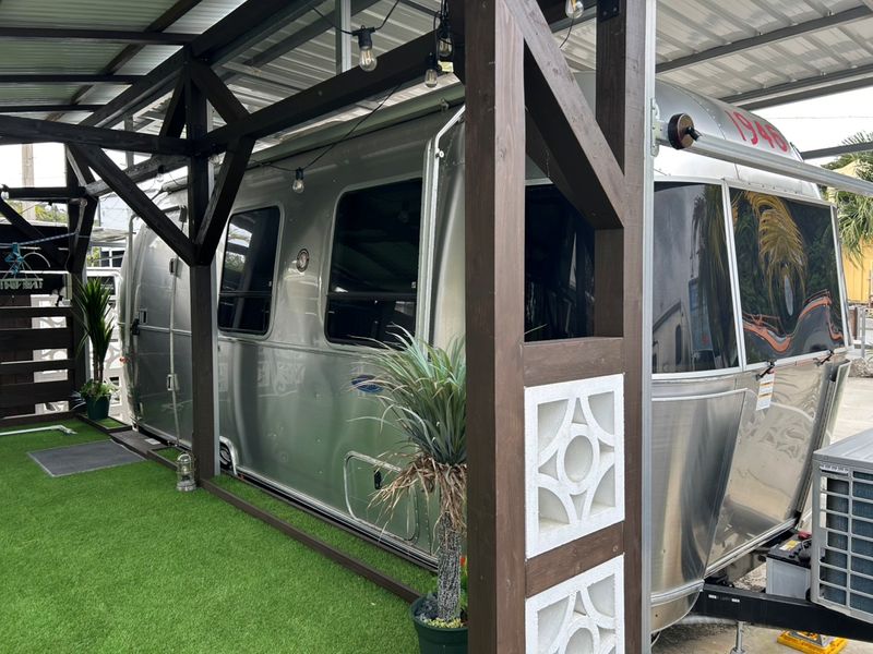 AIR STREAM HOUSE 天底