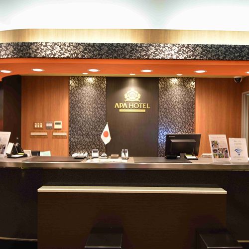 アパホテル〈高松瓦町〉