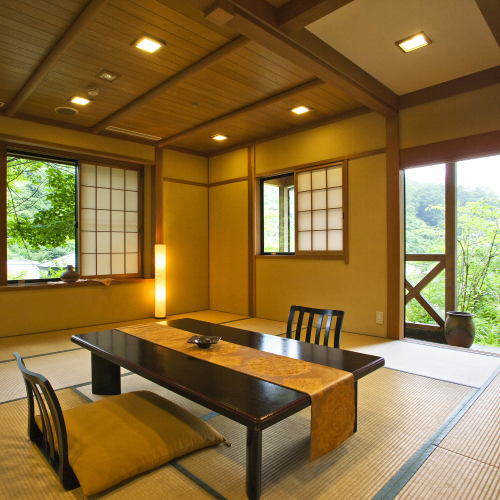 金沢湯涌温泉　山音（やまね）