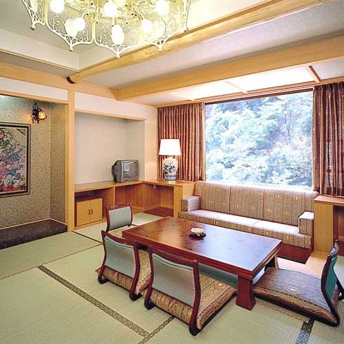 穴原温泉　渓苑　花の瀬