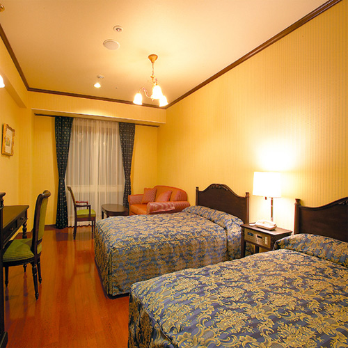 道後温泉　オールドイングランド　道後山の手ホテル