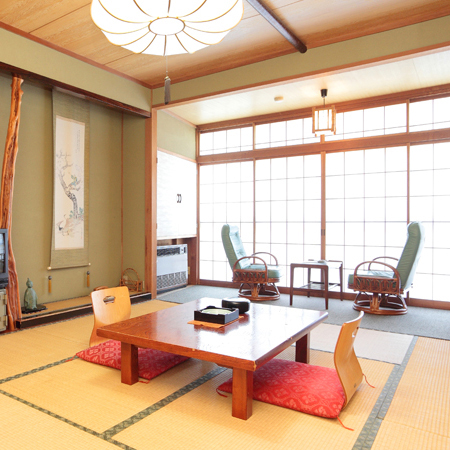 穴原温泉　ペットと泊まれる宿　おきな旅館