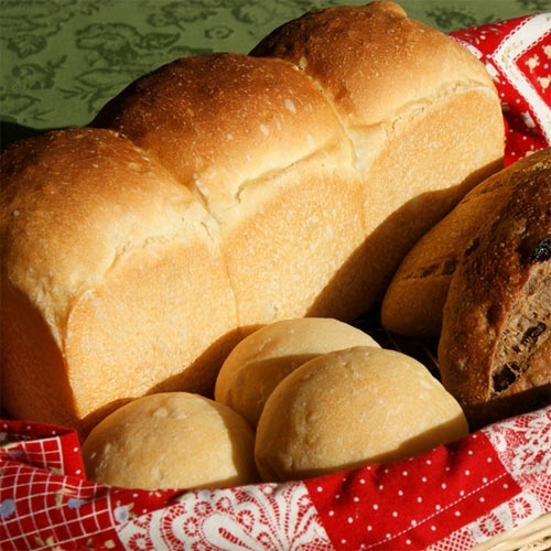 自家製酵母パンの宿 白馬山麓栂池高原プチホテルシャンツェ