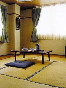 ビジネスホテル ころも