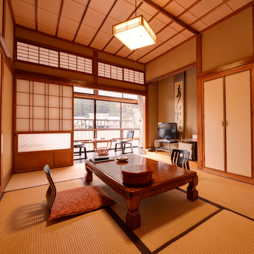 杖立温泉　純和風旅館　泉屋