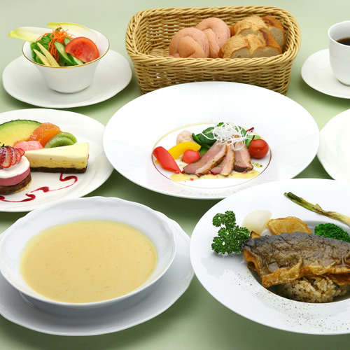 日光中禅寺温泉 中禅寺金谷ホテル