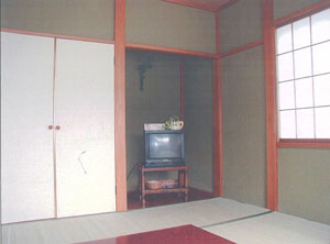 湯の小屋温泉　ロッヂ　雪割草